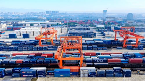 同比增長58.6 中歐班列 成都 提質增效打造 三個最優 班列體系