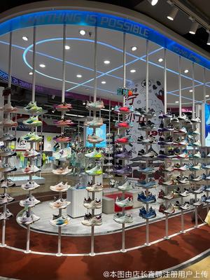 沈陽市皇姑區福福服裝鞋帽店 一站式鞋帽服裝購物體驗